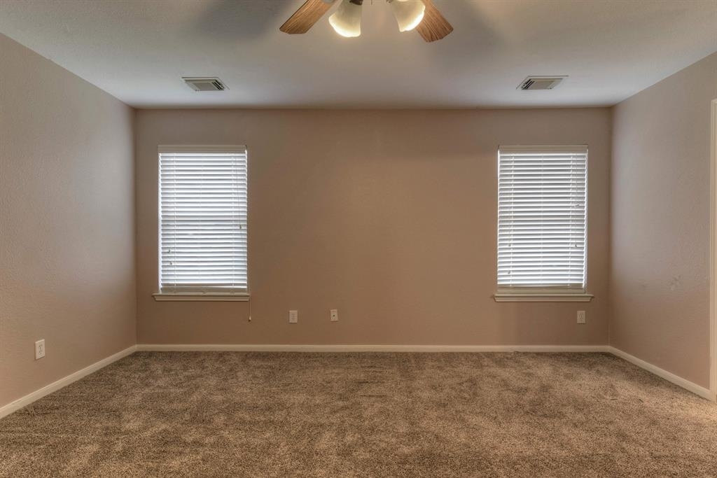 18203 Fair Grange Lane - Photo 15