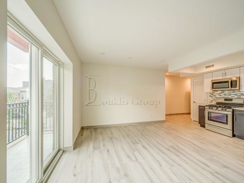 38th 30-71 38th Street - Photo 4