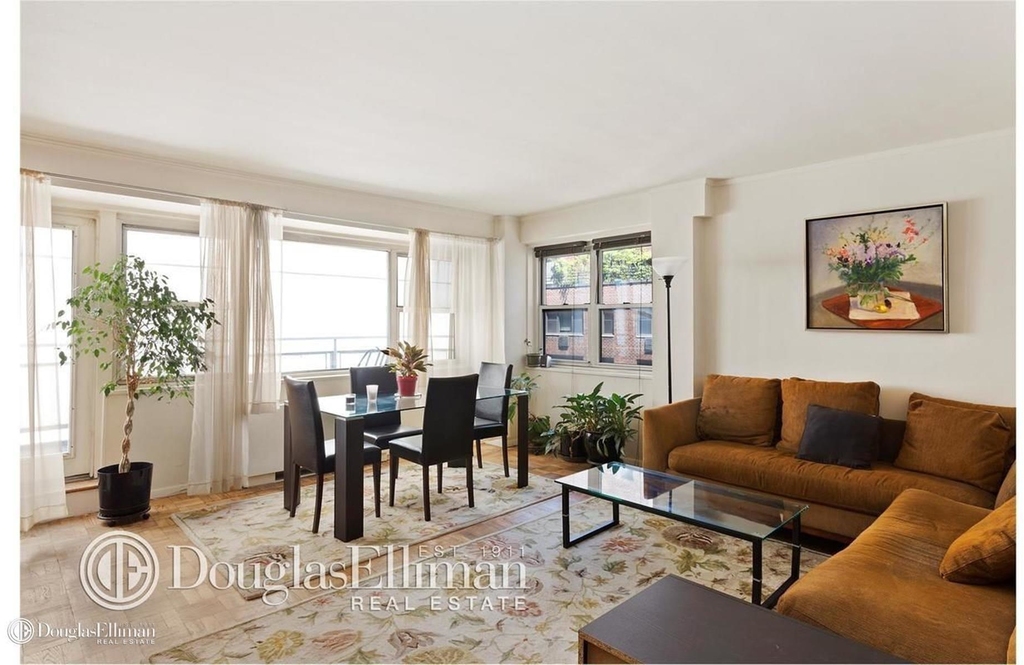 321 East 48th St - Photo 0