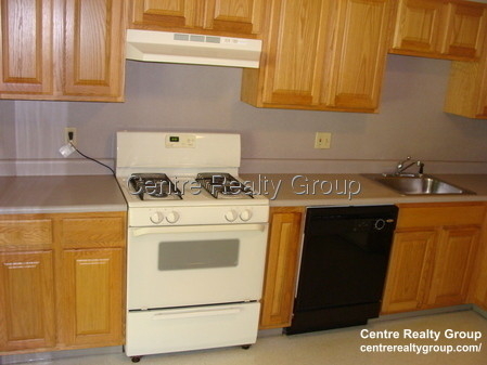 63 Hamlet St. - Photo 2