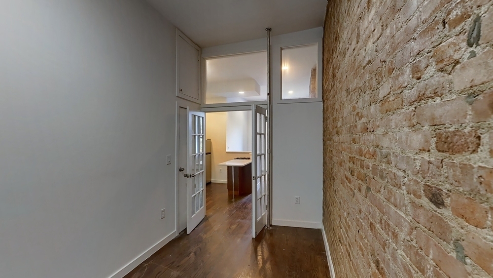 1020 Bedford Avenue - Photo 4