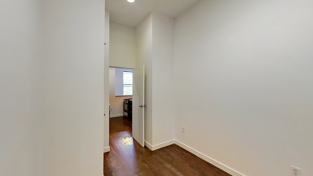 1020 Bedford Avenue - Photo 8