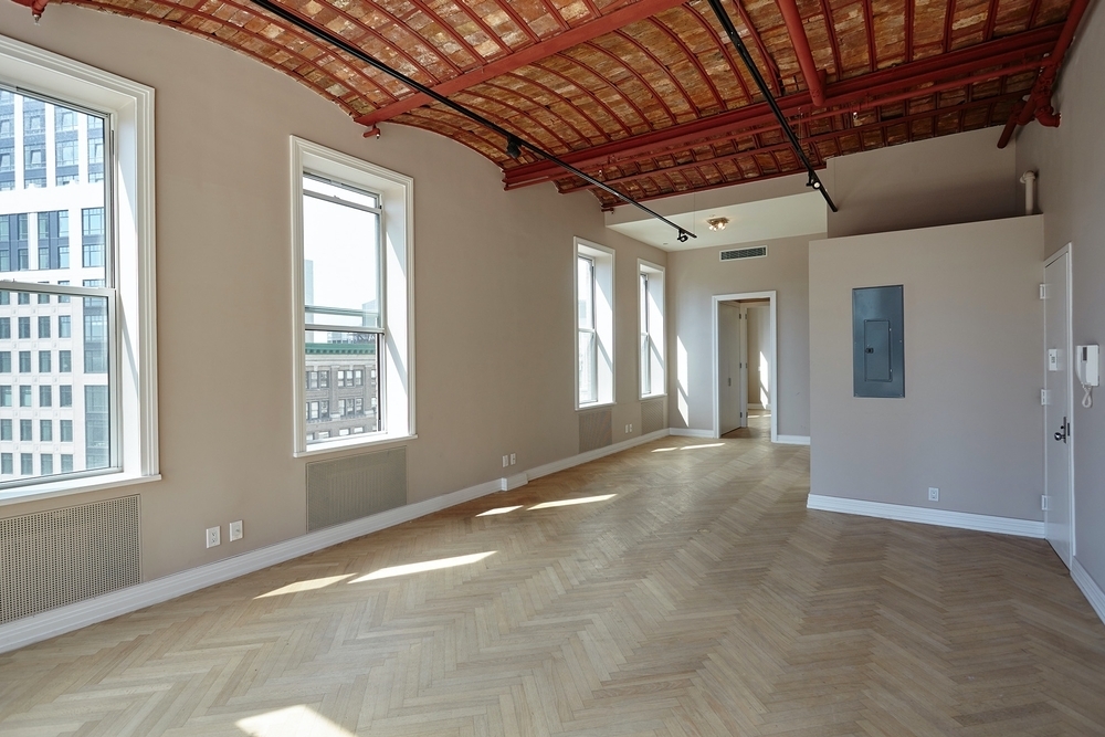 210 Fifth Ave - Photo 2