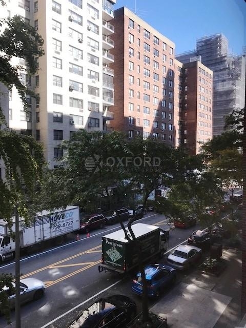 420 East 79th Street - Photo 9