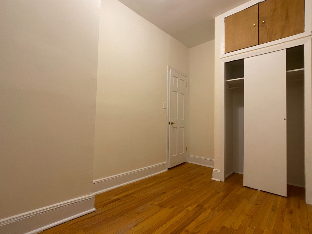 338 East 92nd Street - Photo 5