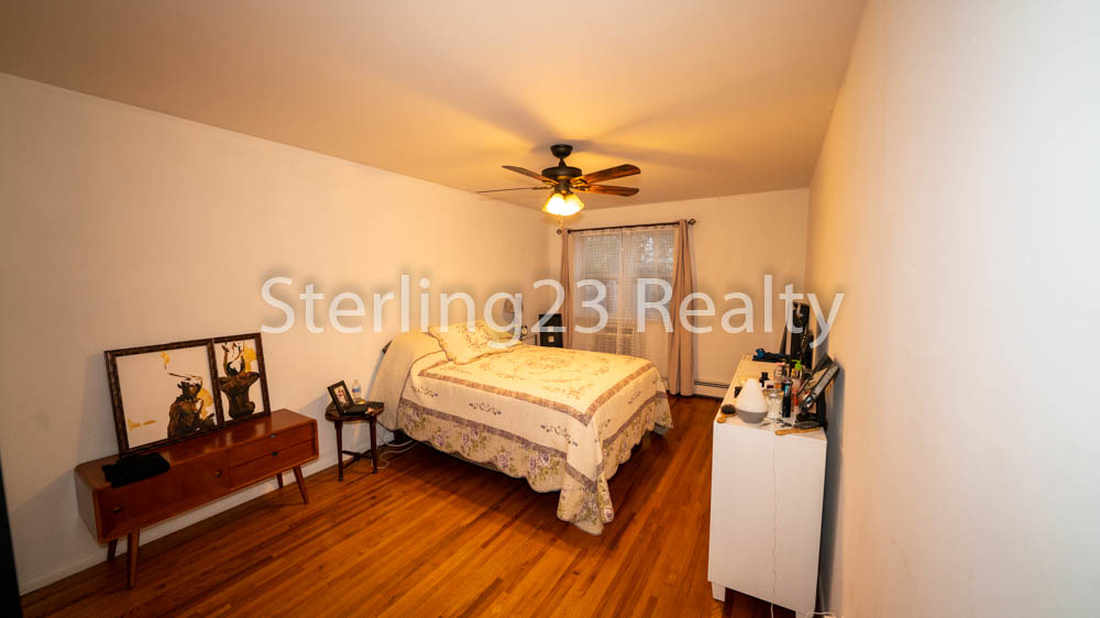 22-13 29th Street - Photo 3