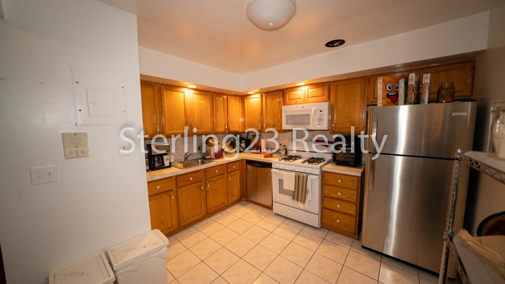 22-13 29th Street - Photo 0