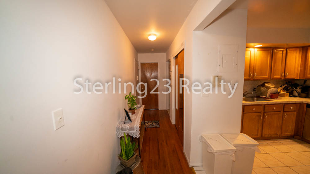 22-13 29th Street - Photo 5