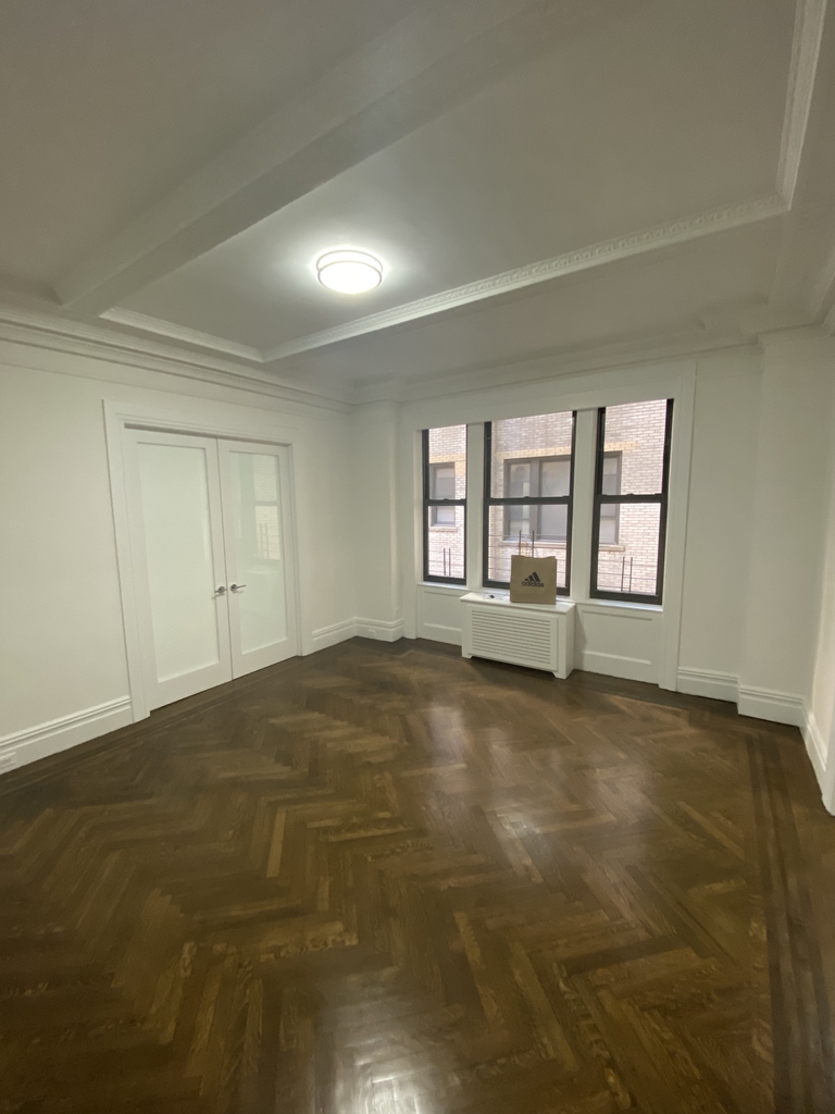 200 West 58 Street  - Photo 2