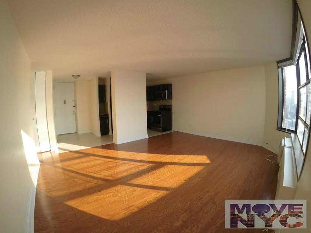 3333 Broadway - Photo 0