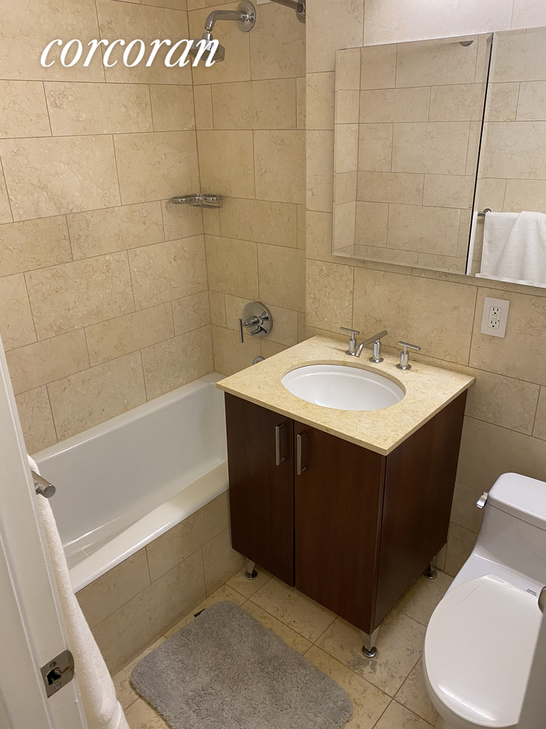 165 East 66th Street 15D - Photo 5