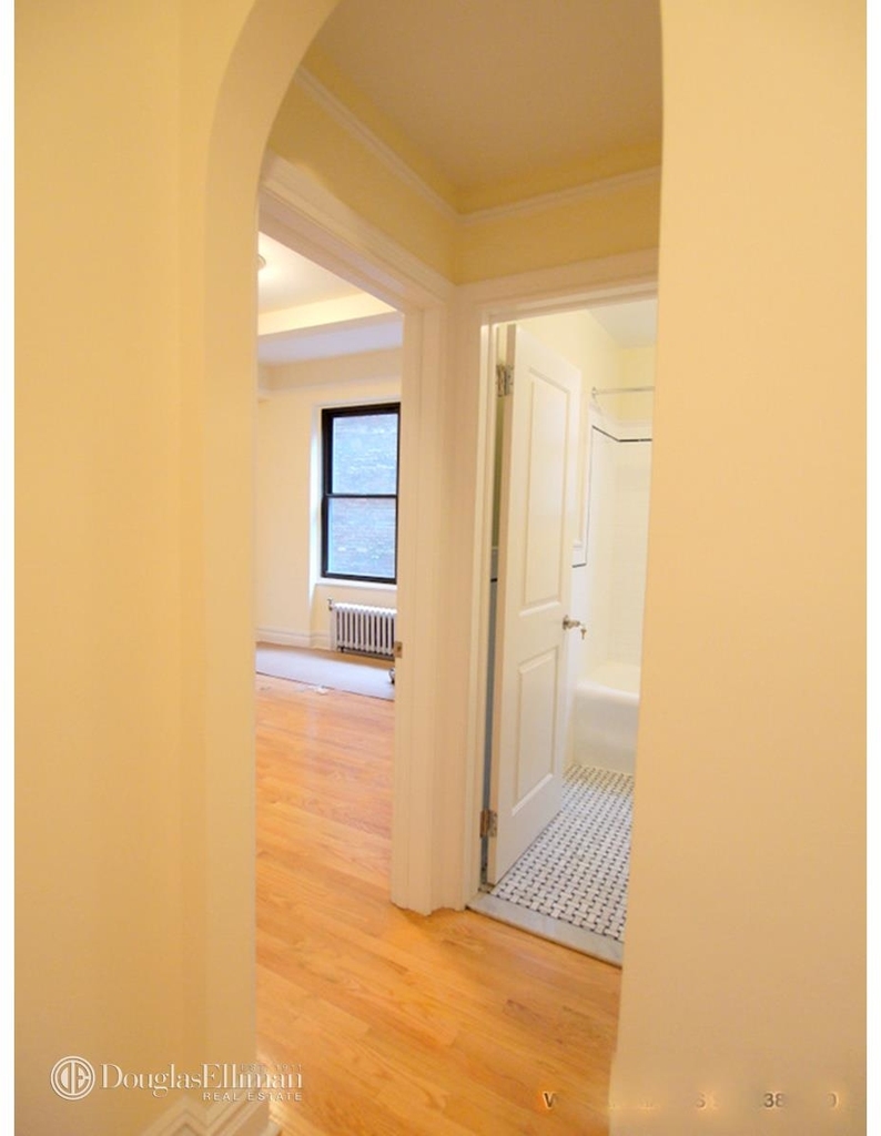 166 Second Avenue - Photo 8