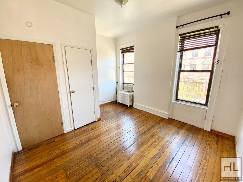 133 Franklin Street - Photo 8