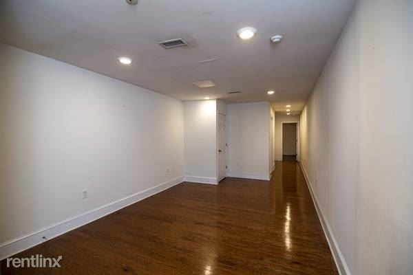 2027 Walnut St, Philadelphia, Pa 19103, Usa - Photo 2