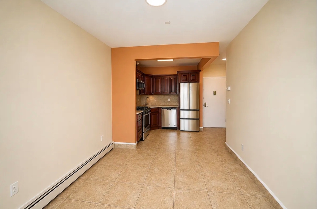 31-56 37th Street - Photo 6