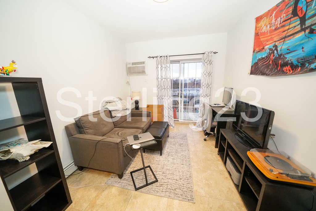 31-56 37th Street - Photo 8