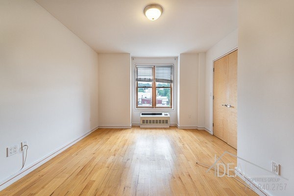 710 6th Avenue - Photo 3