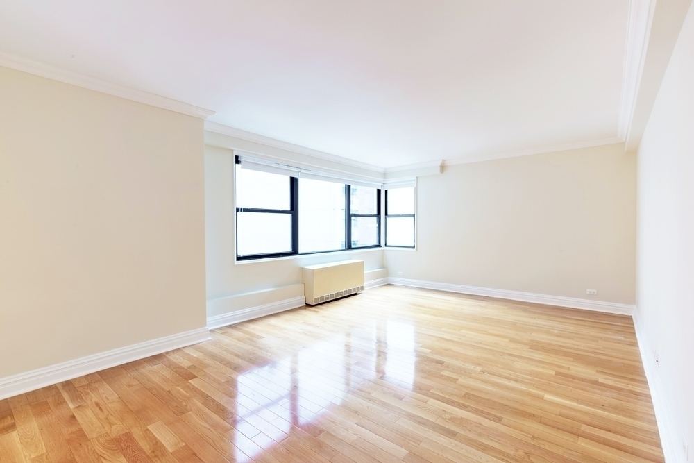 141 East 33rd Street - Photo 0