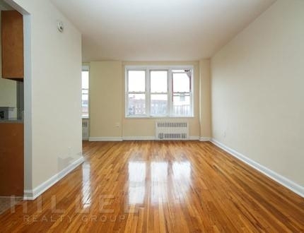 81-31 Baxter Avenue - Photo 3