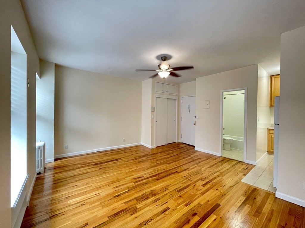 153 East 116th Street - Photo 4