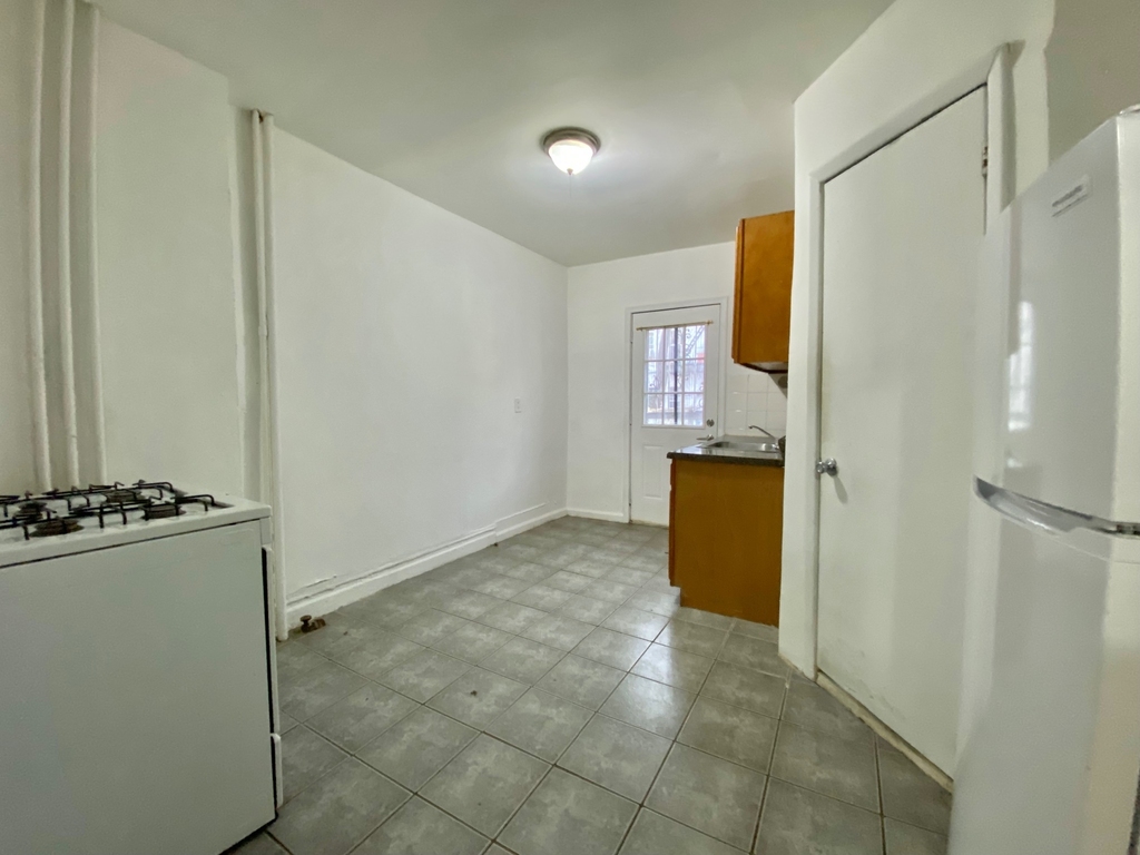 147 Starr Street - Photo 6