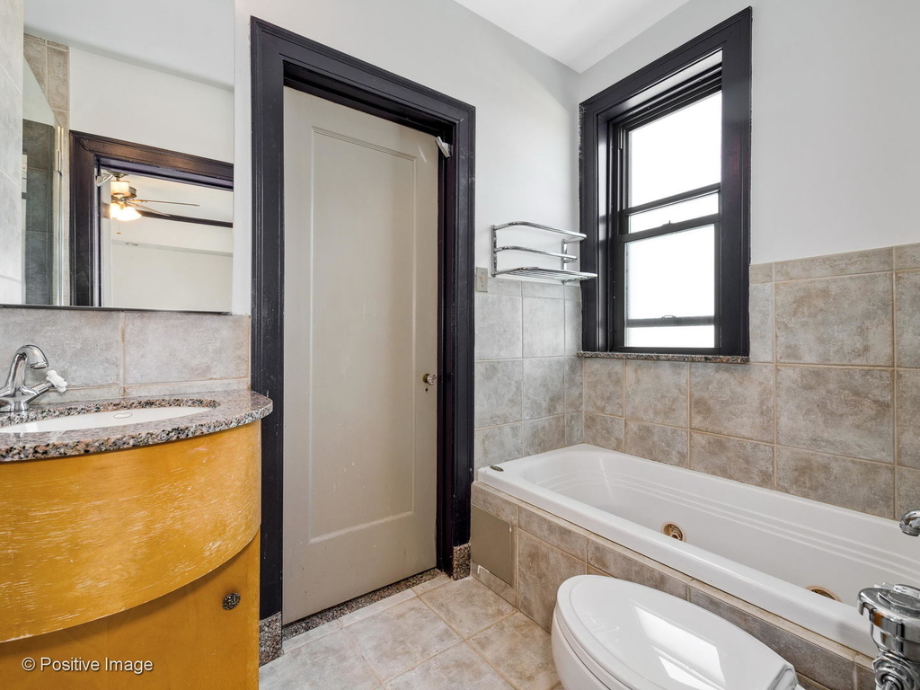 3534 North Lake Shore Drive - Photo 13