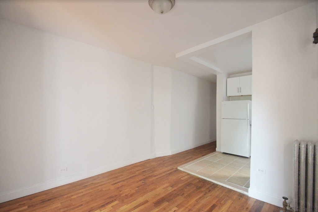 446 West 164th Street - Photo 5