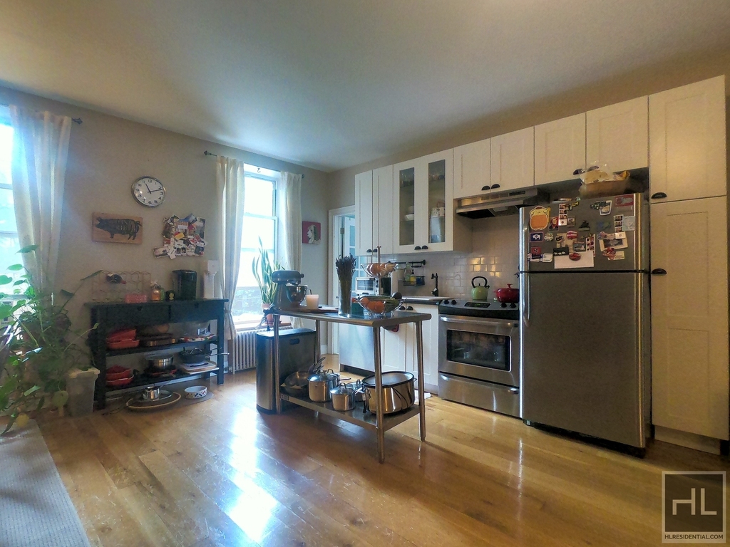 184 Dekalb Avenue - Photo 3