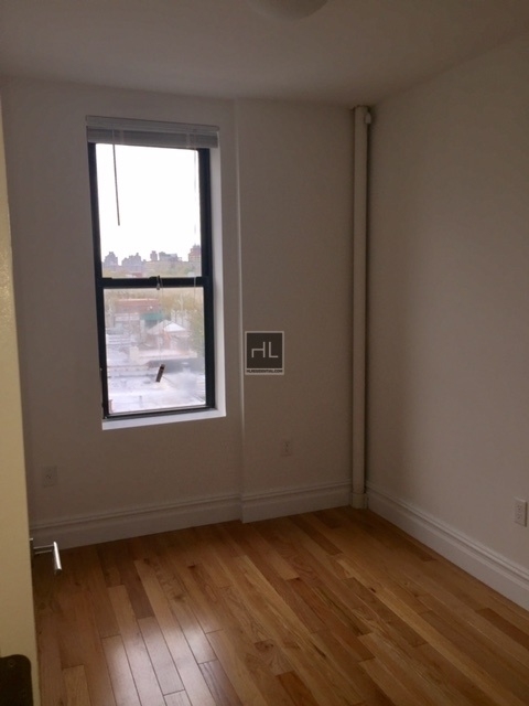 23-05 30 Avenue - Photo 3