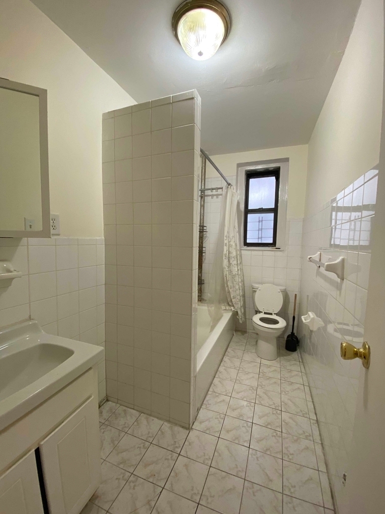 600 West 157th Street - Photo 5