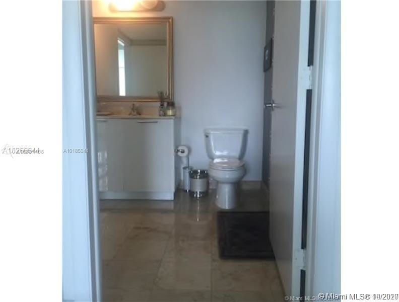 1800 N Bayshore Dr - Photo 5