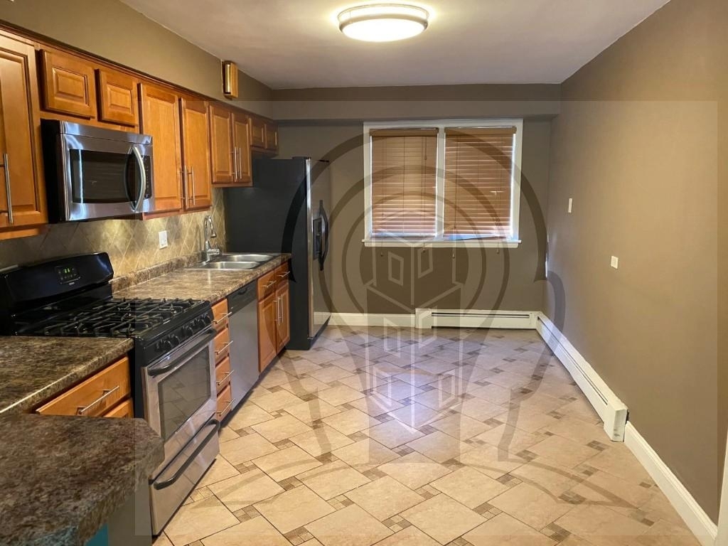 5601 West Goodman Street - Photo 4