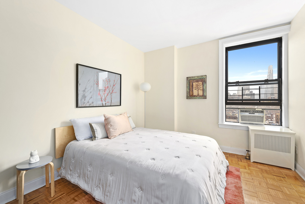 140 West 79th Street - Photo 1