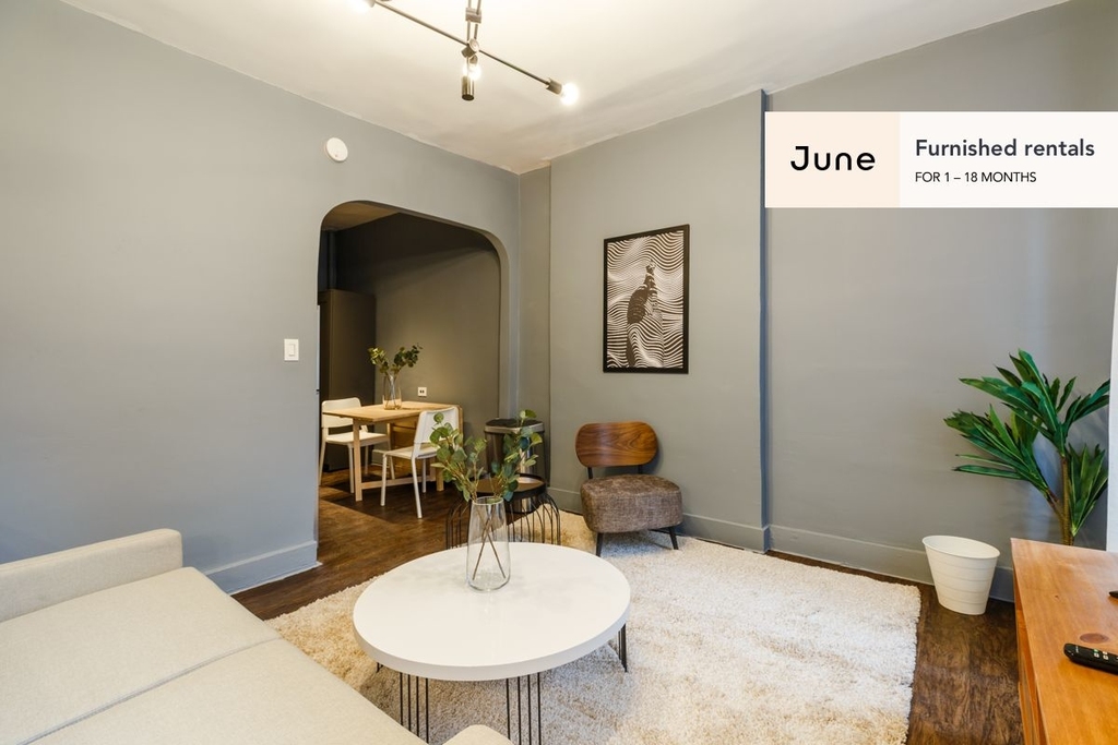 338 East 61st Street - Photo 1