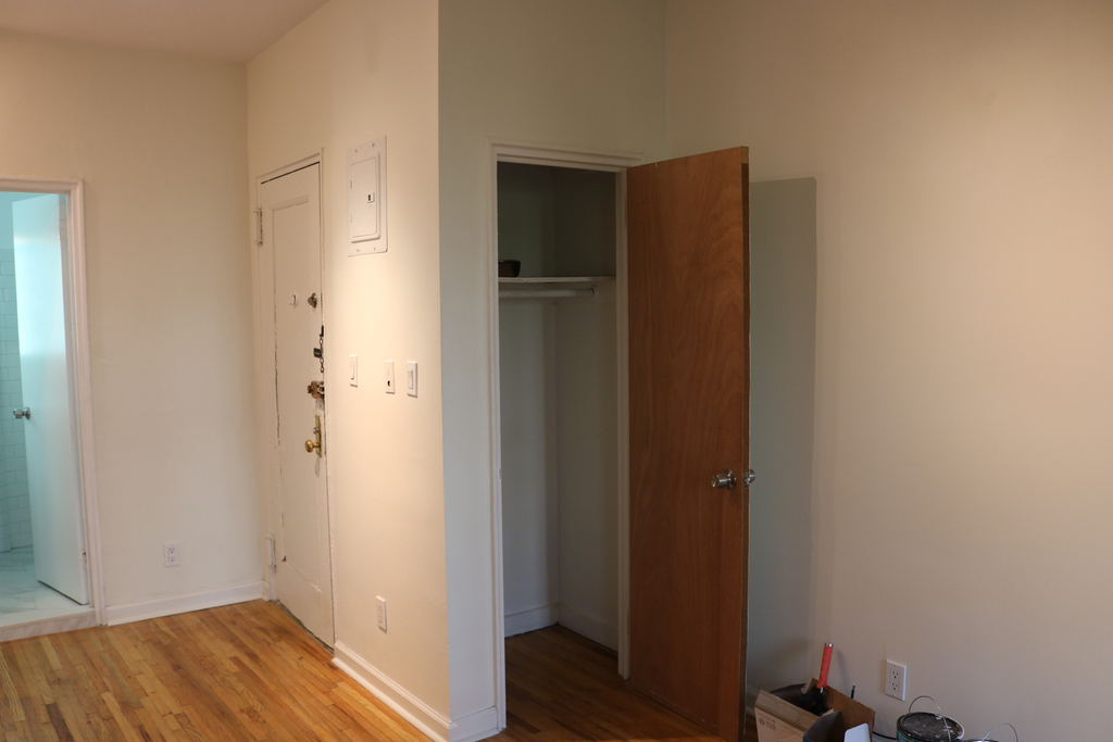 513 East 5th Street - Photo 6