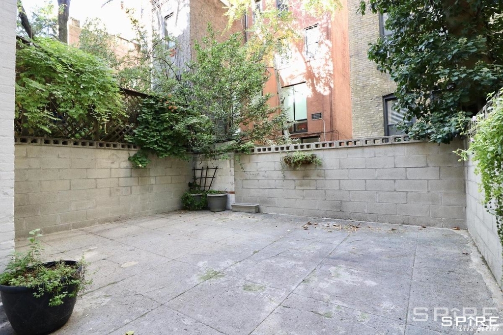 36 West 69th Street - Photo 5