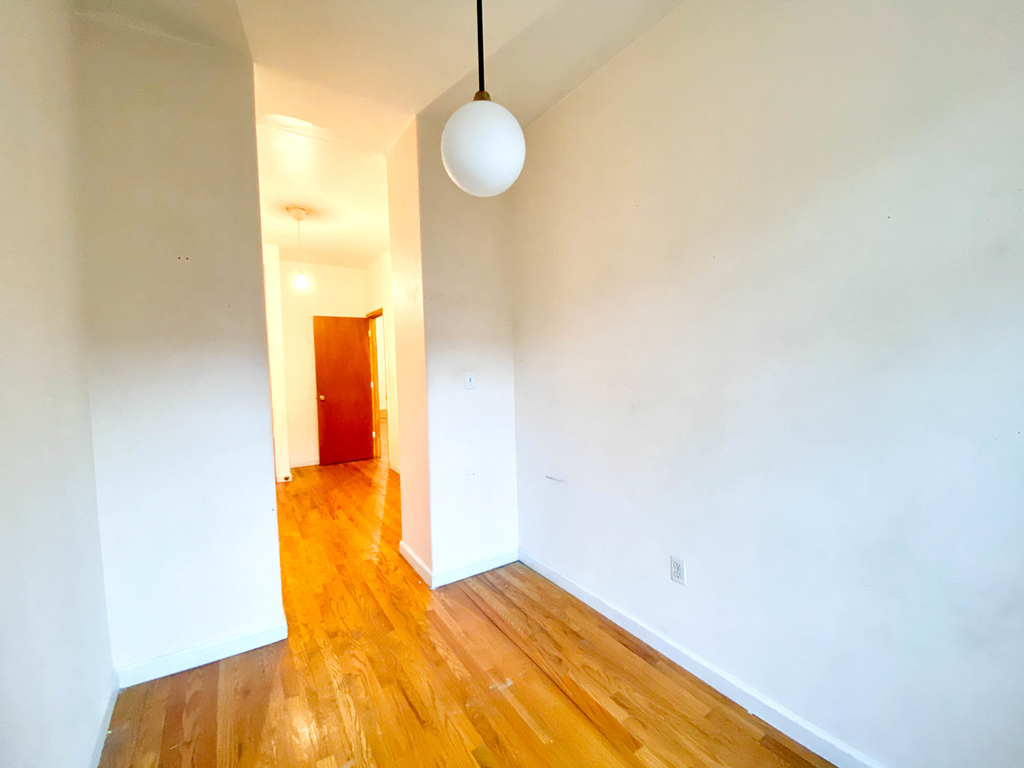 325 South 5th Street - Photo 11