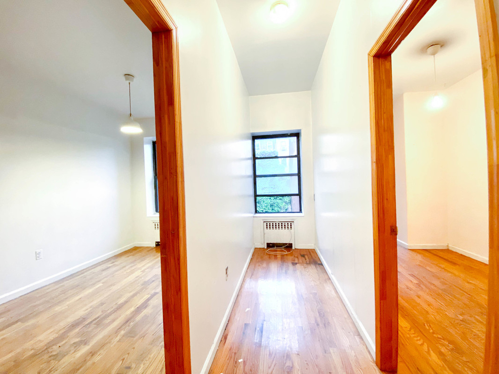 325 South 5th Street - Photo 5