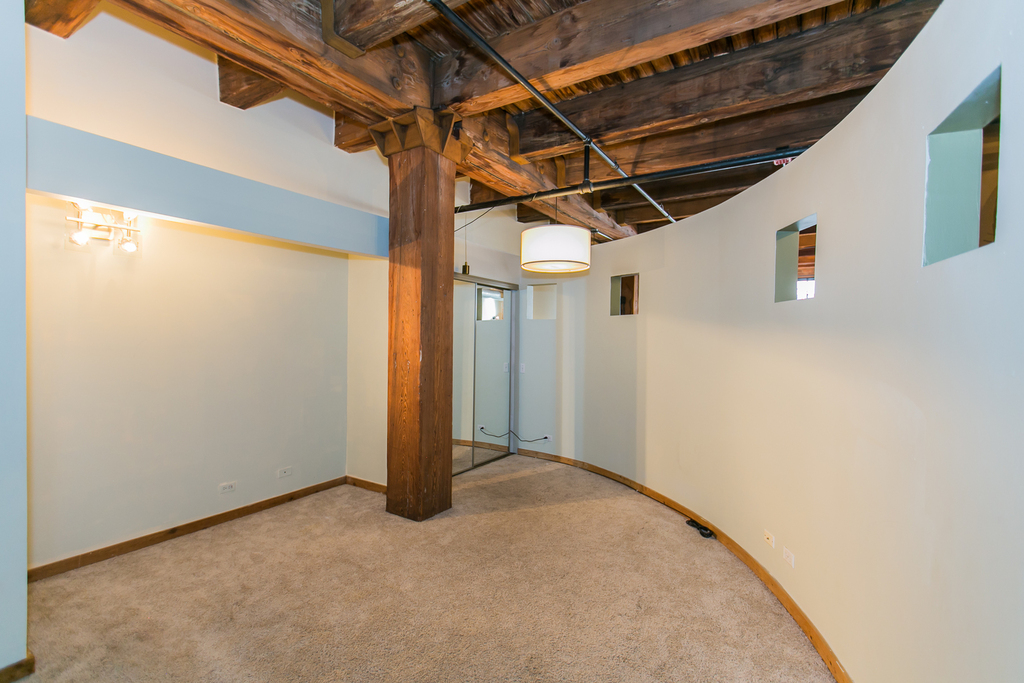 732 South Financial Place - Photo 8