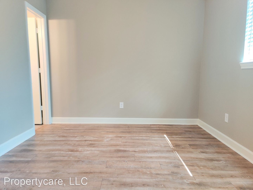 10402 Kirkglen Dr. - Photo 11