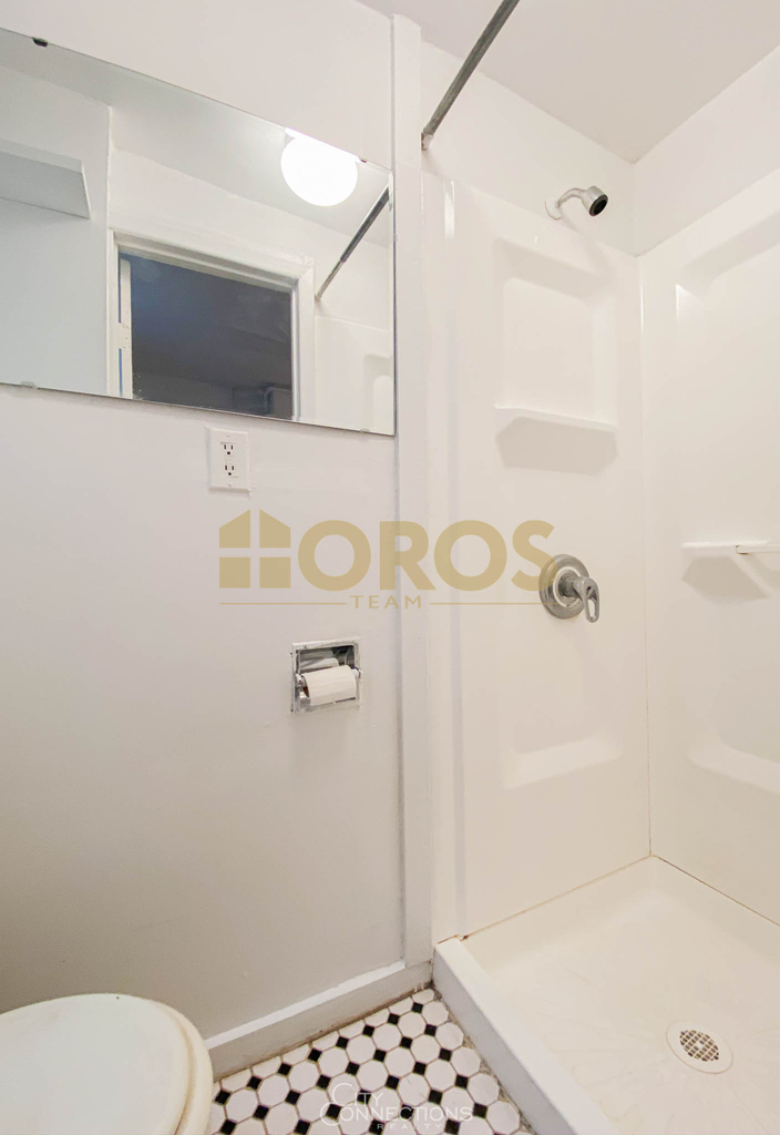 170 Avenue B - Photo 6