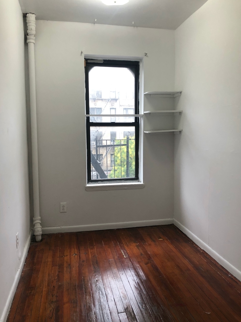 158 1st Avenue - Photo 5