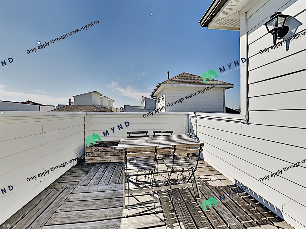 1523 Johnson St - Photo 13