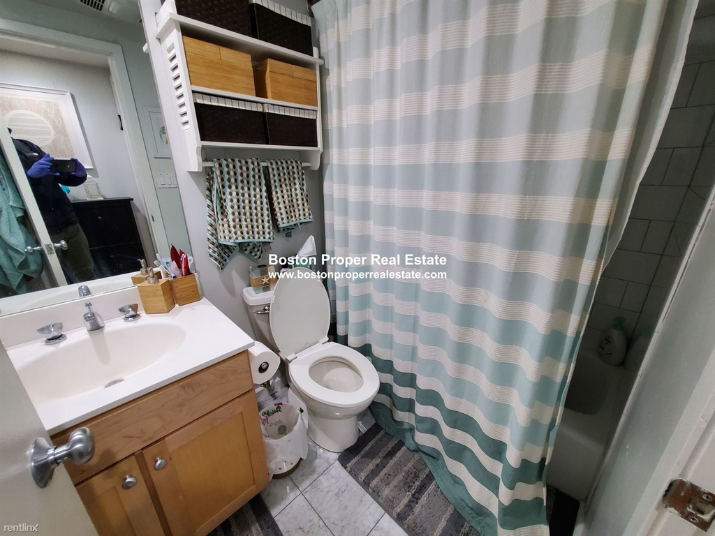 1661 Washington St Apt 504 - Photo 4