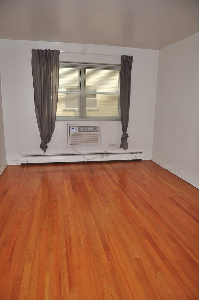 420 West Aldine Avenue - Photo 6