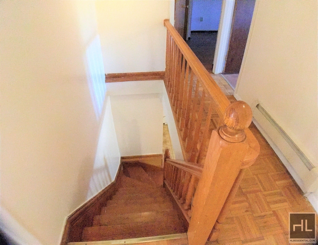 87 4 Avenue - Photo 5