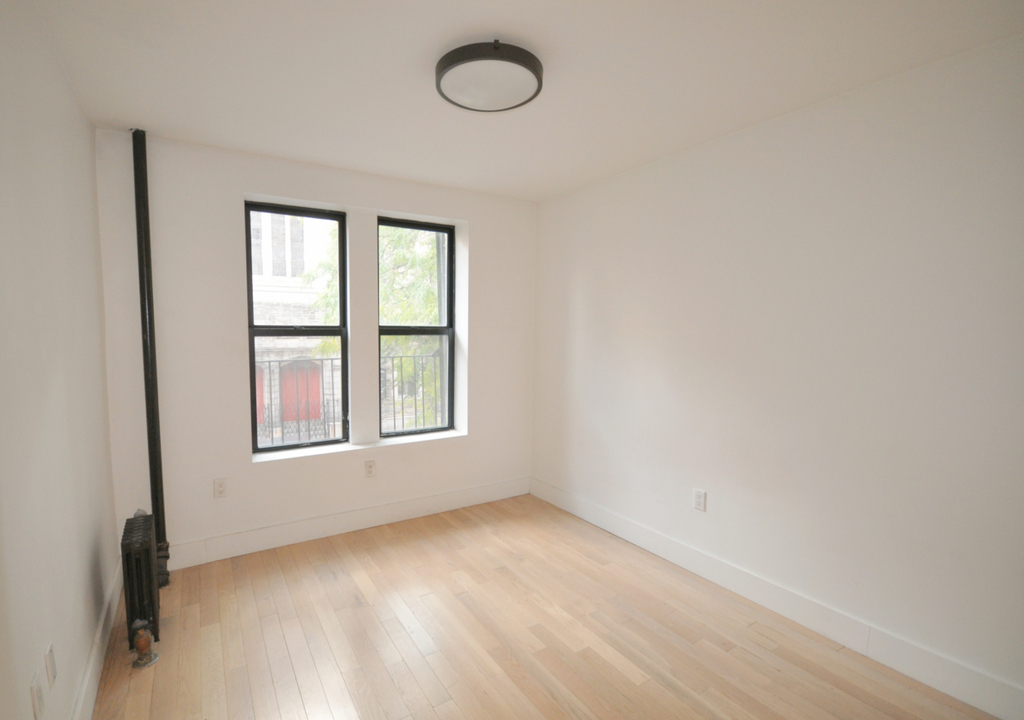 137 West 137th Street - Photo 1