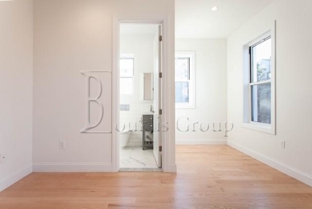 25-42 22nd Street - Photo 4