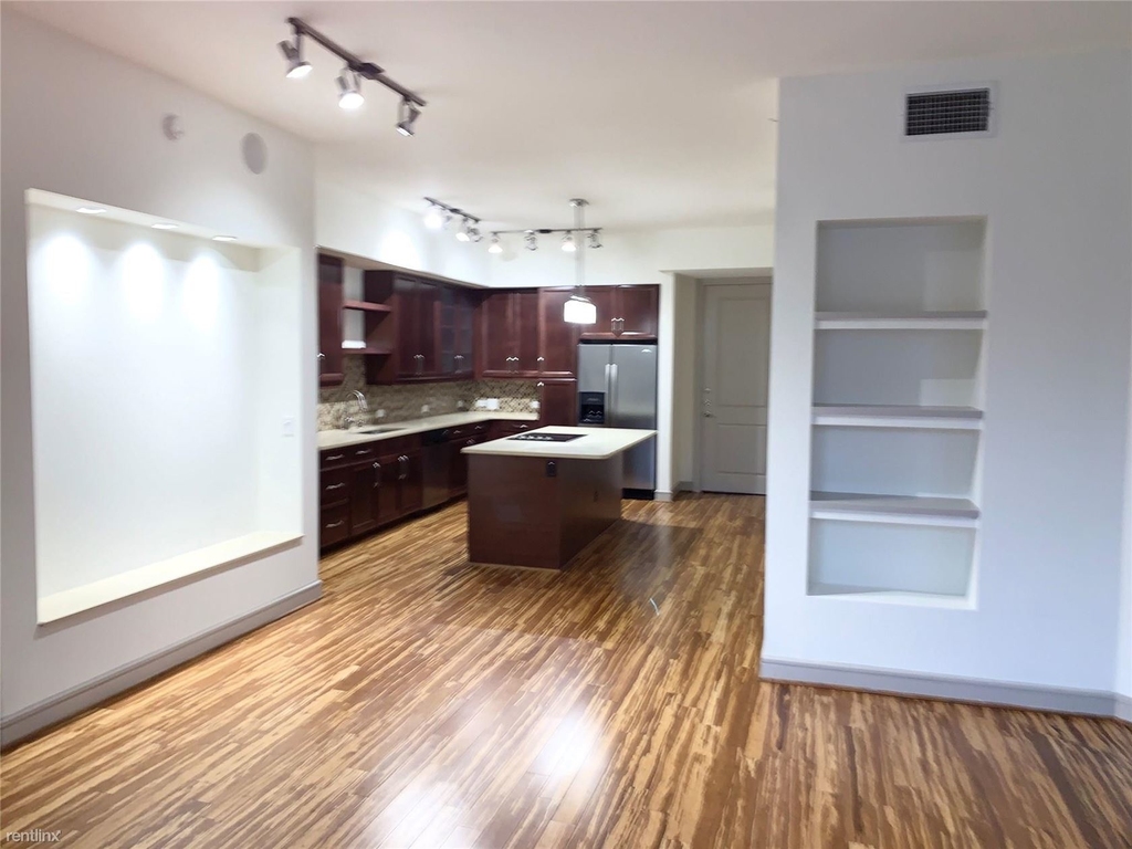 2525 Carlisle St Apt 716 - Photo 4