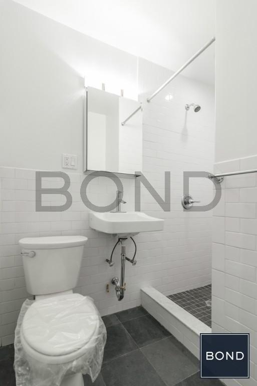 239 East 24 Street - Photo 4